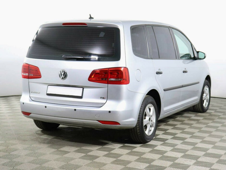 2011 Volkswagen Touran , Серебряный металлик - вид 3