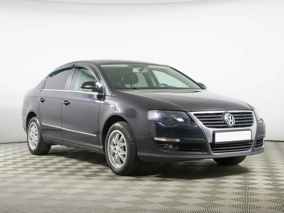 2010 Volkswagen Passat  №6398203, Черный металлик, 382000 рублей - вид 2