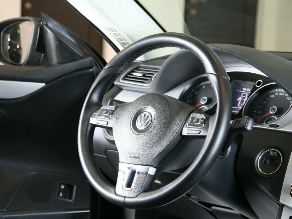 2014 Volkswagen Passat-cc , Черный металлик - вид 8