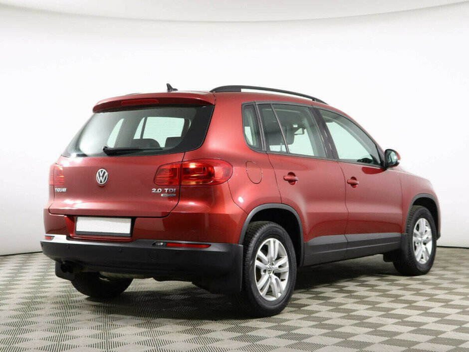 2012 Volkswagen Tiguan  №6398223, Красный металлик, 887000 рублей - вид 4