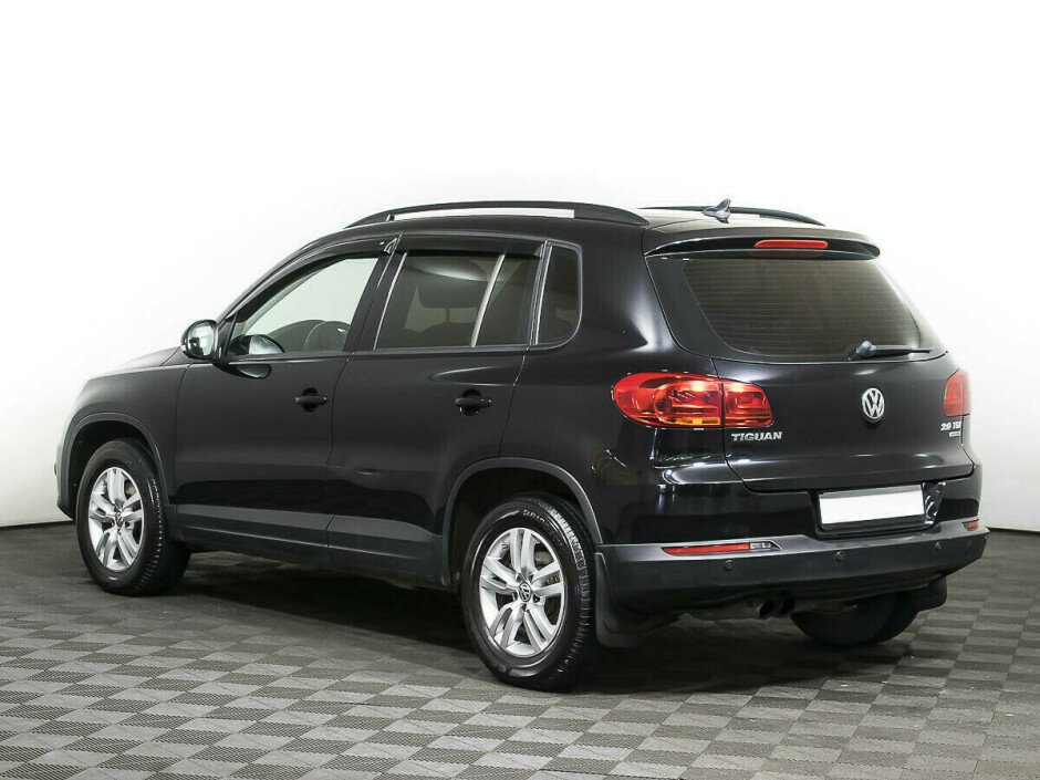 2016 Volkswagen Tiguan  №6398230, Черный металлик, 1198000 рублей - вид 4