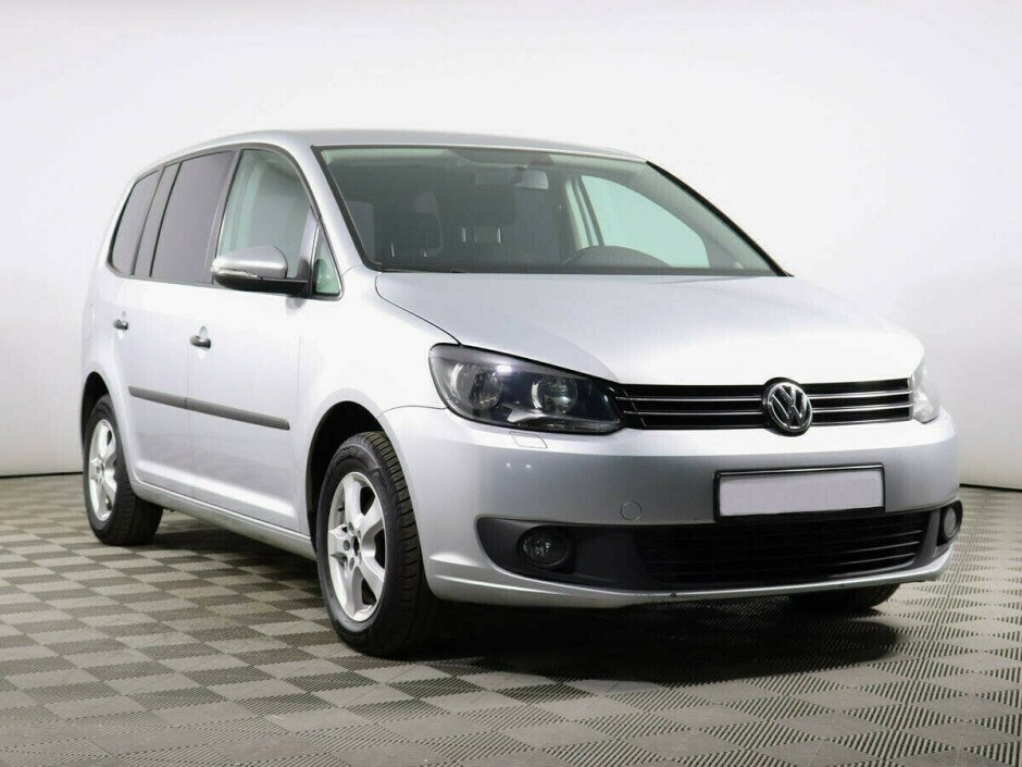 2013 Volkswagen Touran  №6398268, Серебряный металлик, 547000 рублей - вид 2