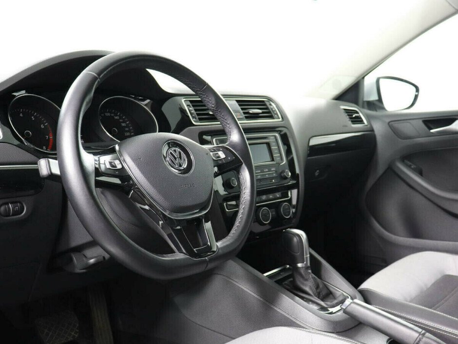 2016 Volkswagen Jetta , Серебряный металлик - вид 8