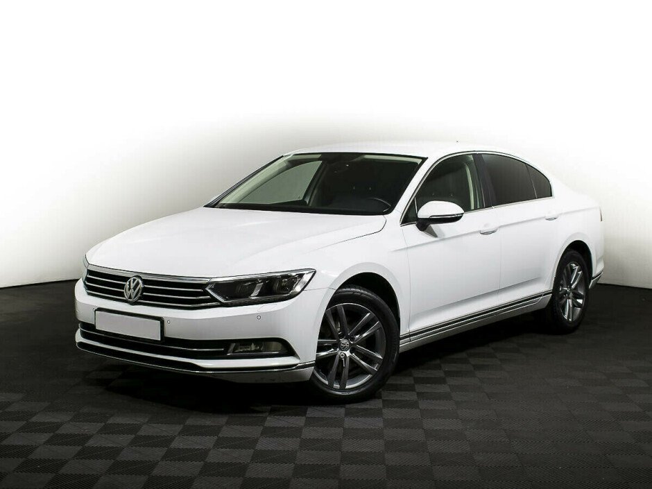 2018 Volkswagen Passat  №6398320, Белый металлик, 1454000 рублей - вид 1