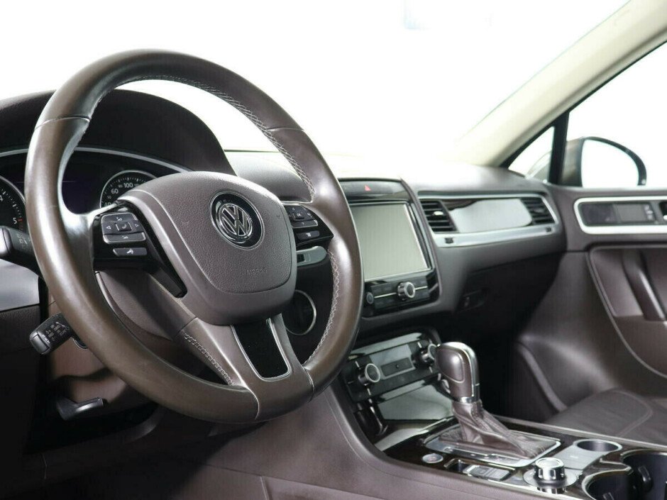 2011 Volkswagen Touareg  №6398331, Коричневый металлик, 988000 рублей - вид 10
