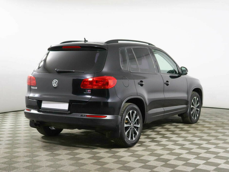 2015 Volkswagen Tiguan  №6398333, Черный металлик, 637000 рублей - вид 4