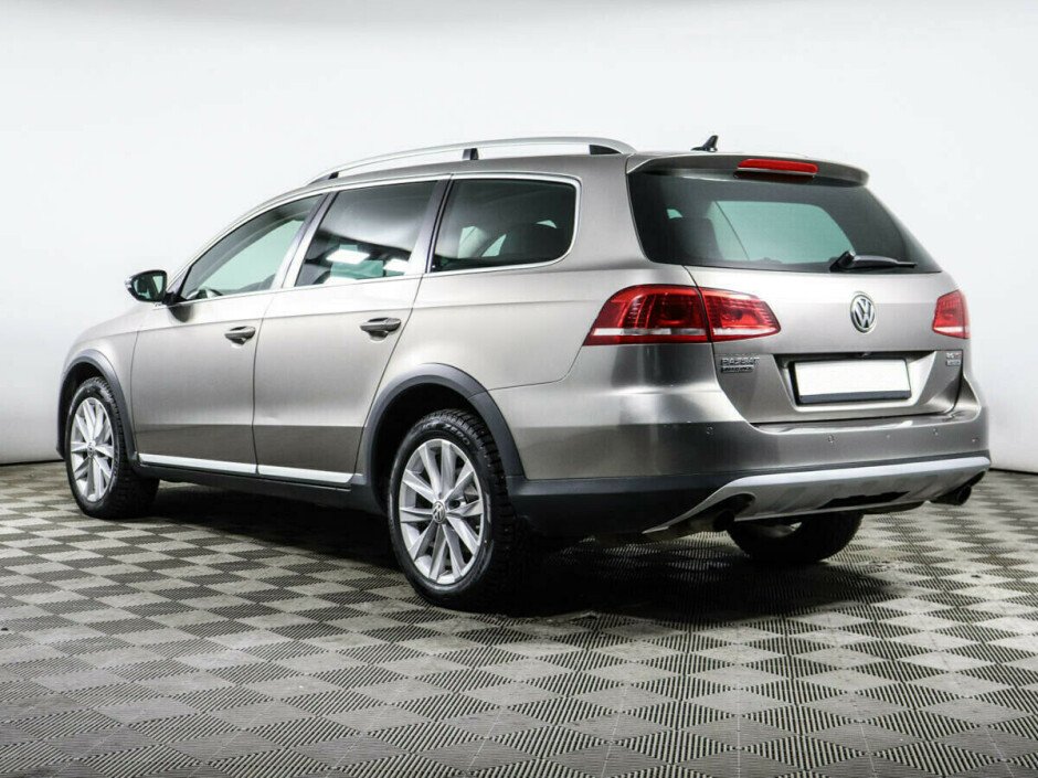 2013 Volkswagen Passat  №6398334, Серый металлик, 997000 рублей - вид 4