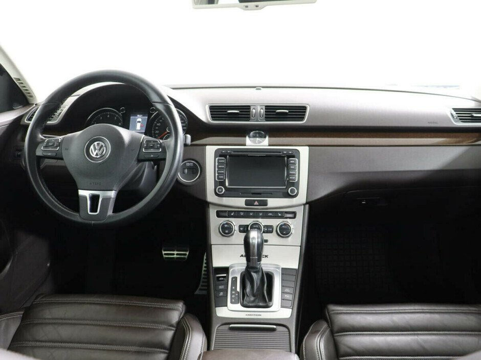 2013 Volkswagen Passat  №6398334, Серый металлик, 997000 рублей - вид 5