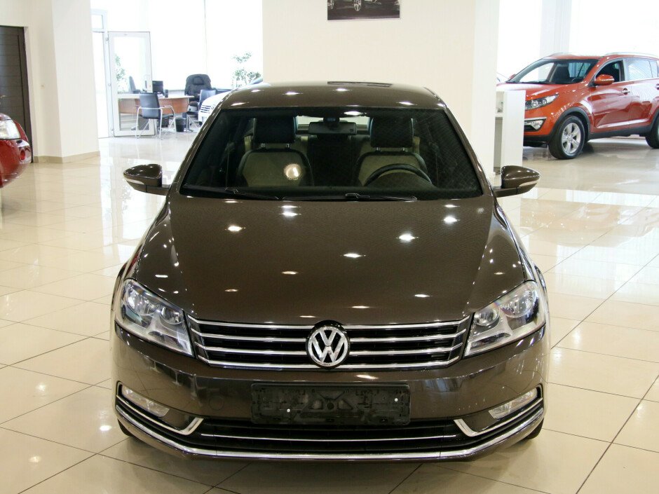 2013 Volkswagen Passat  №6398335, Коричневый металлик, 765000 рублей - вид 2