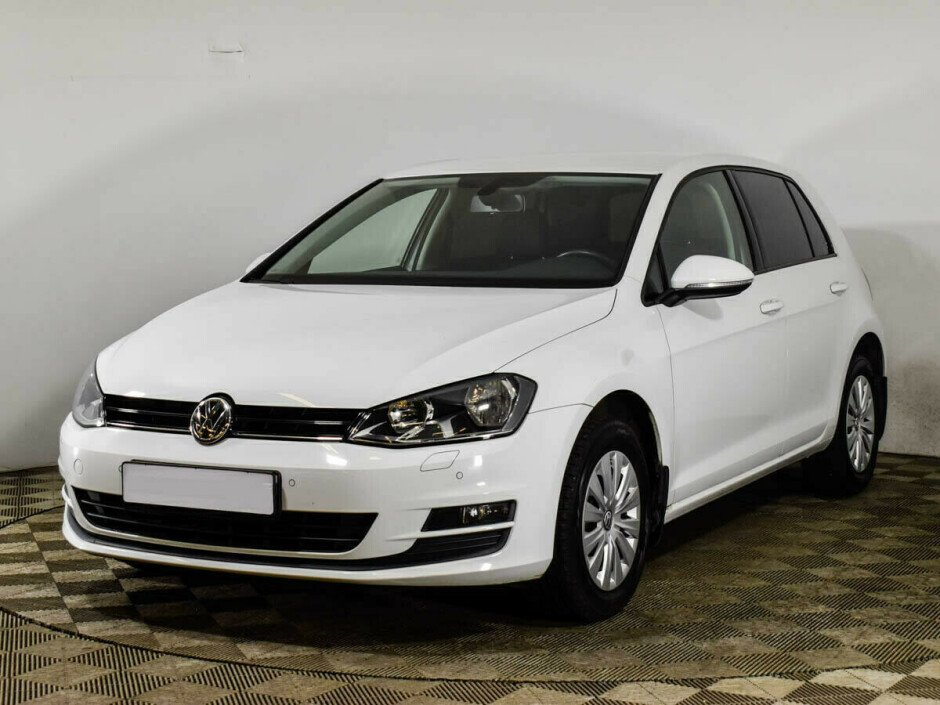 2015 Volkswagen Golf , Белый металлик - вид 1
