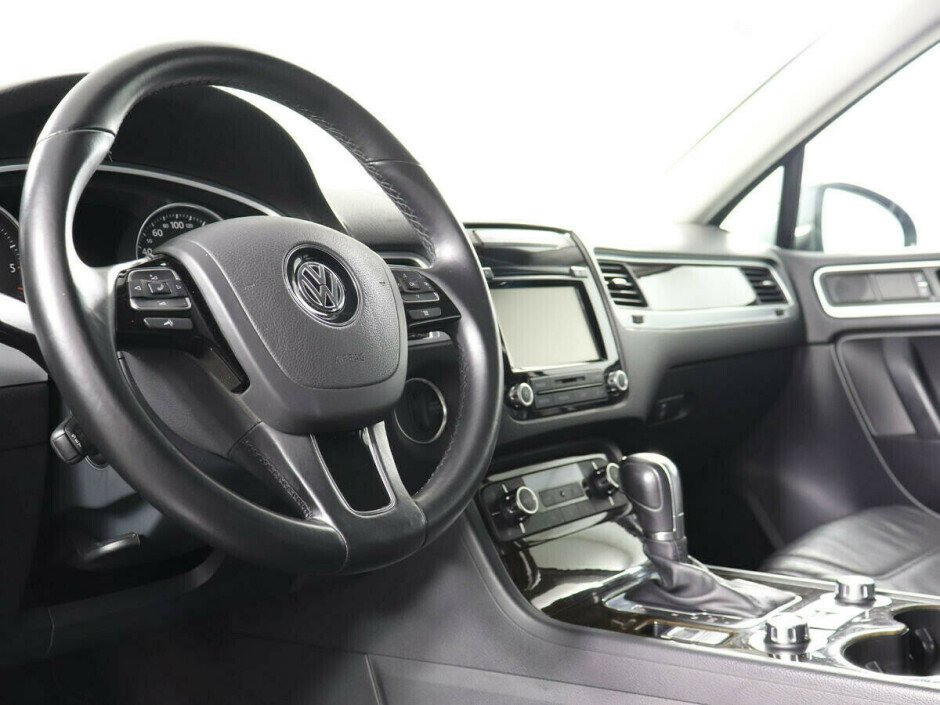 2013 Volkswagen Touareg , Серый металлик - вид 11