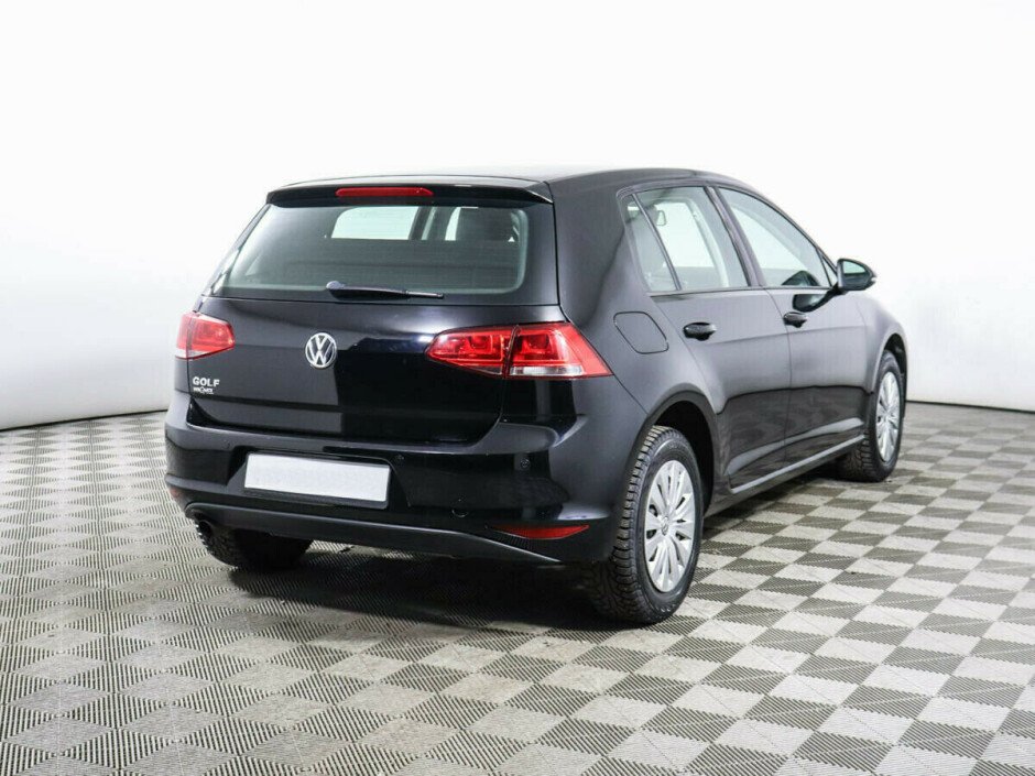 2015 Volkswagen Golf , Черный металлик - вид 2