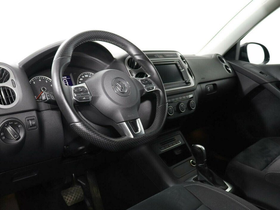 2012 Volkswagen Tiguan  №6398376, Черный металлик, 852000 рублей - вид 9