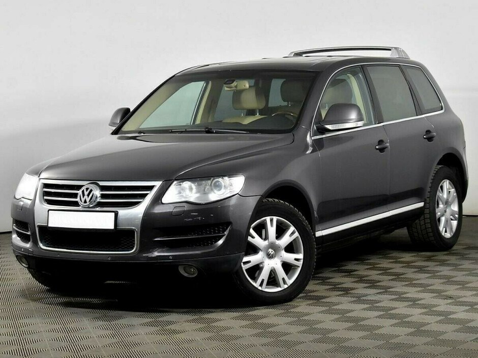 2007 Volkswagen Touareg , Серый металлик - вид 1