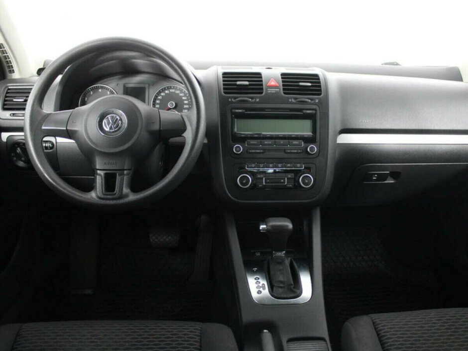 2009 Volkswagen Jetta , Черный металлик - вид 5