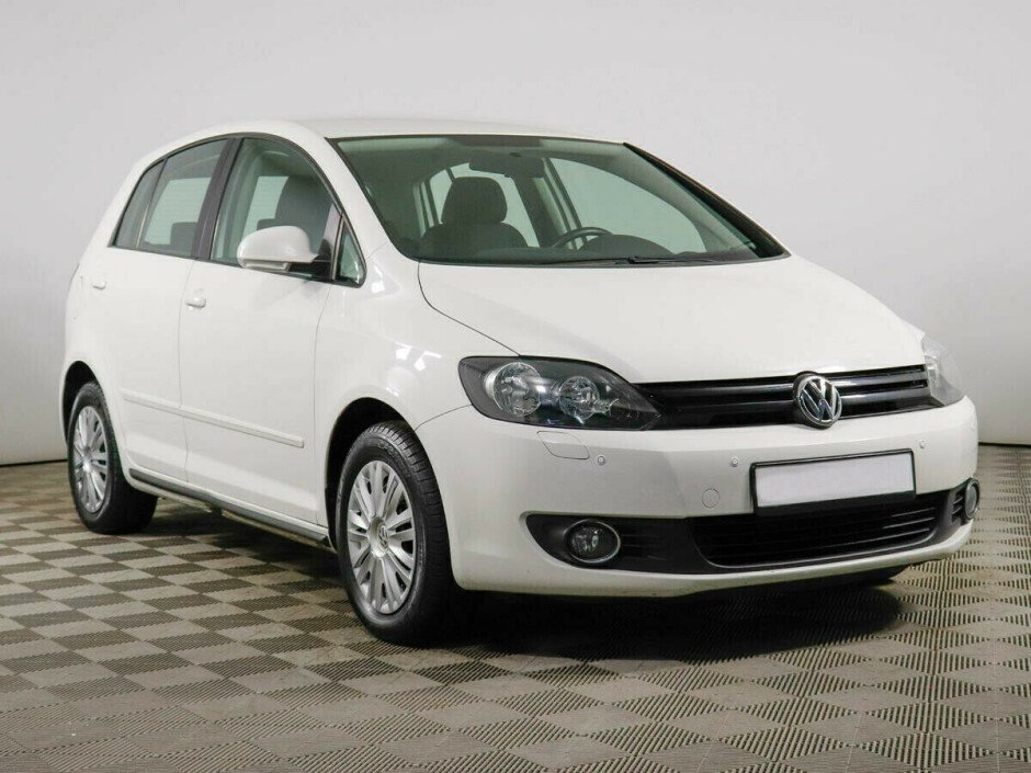 2013 Volkswagen Golf-plus , Белый металлик - вид 2
