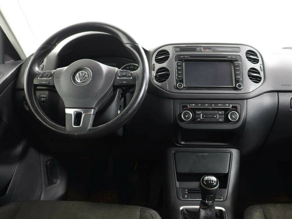 2012 Volkswagen Tiguan  №6398477, Белый металлик, 732000 рублей - вид 7