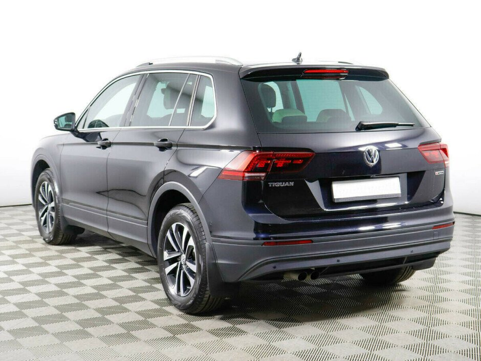 2019 Volkswagen Tiguan  №6398499, Черный , 1797000 рублей - вид 3