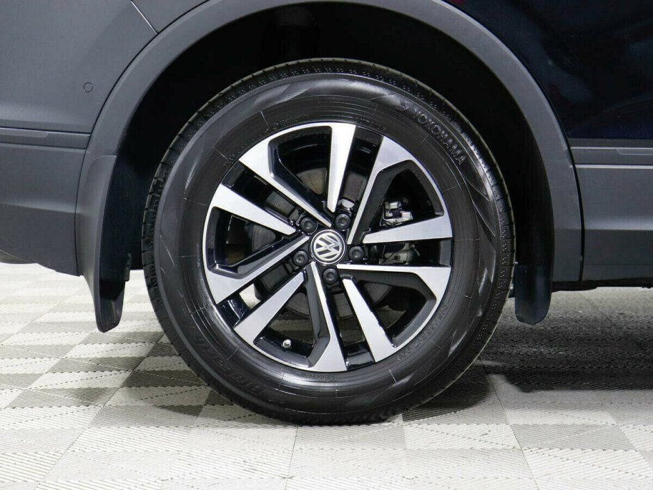 2019 Volkswagen Tiguan  №6398499, Черный , 1797000 рублей - вид 10