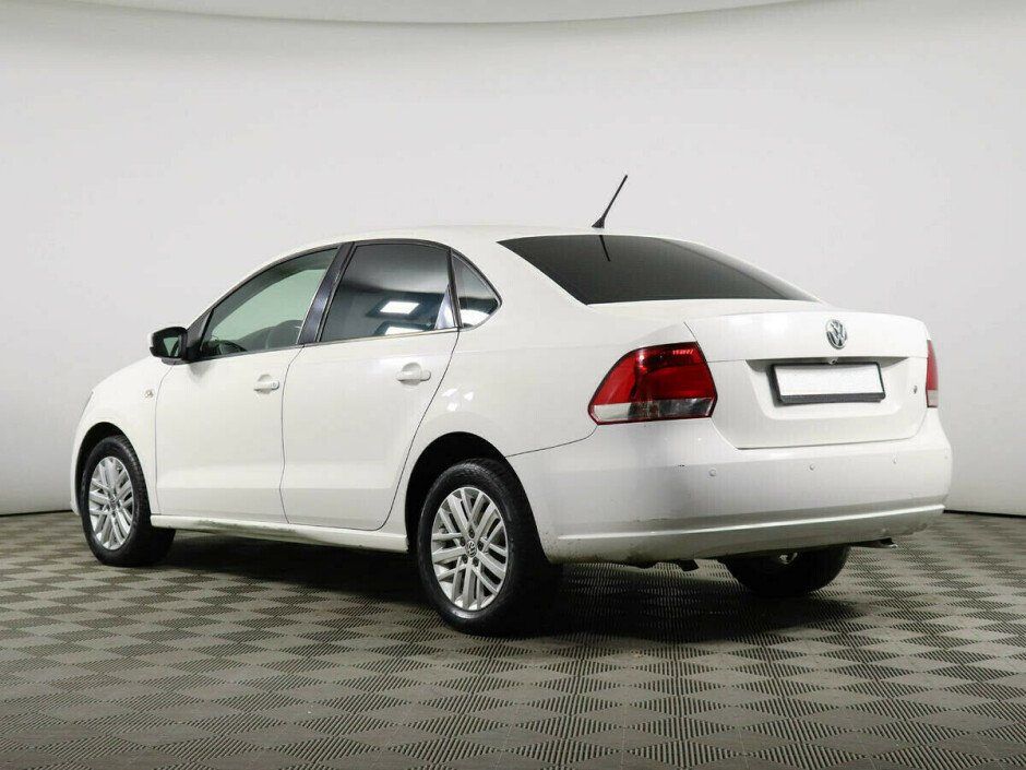 2011 Volkswagen Polo  №6398518, Белый металлик, 307000 рублей - вид 3
