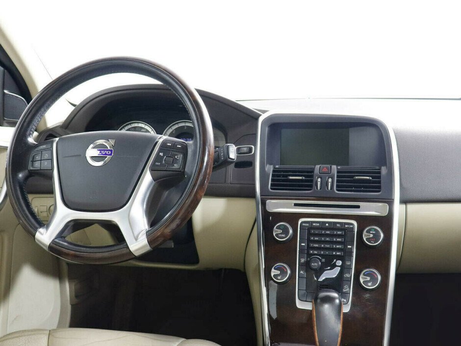 2011 Volvo Xc60  №6398582, Красный металлик, 917000 рублей - вид 5