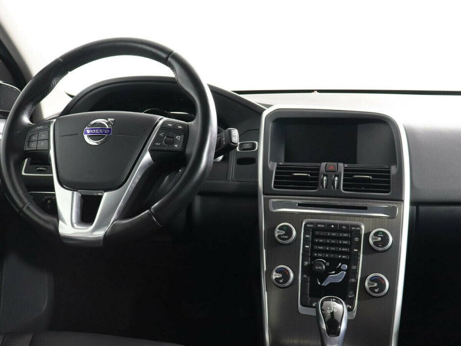 2015 Volvo Xc60 , Черный  - вид 6