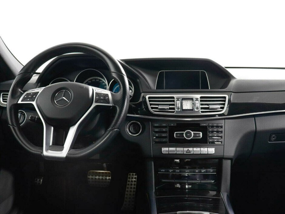 2014 Mercedes-Benz E-klass , Черный  - вид 7