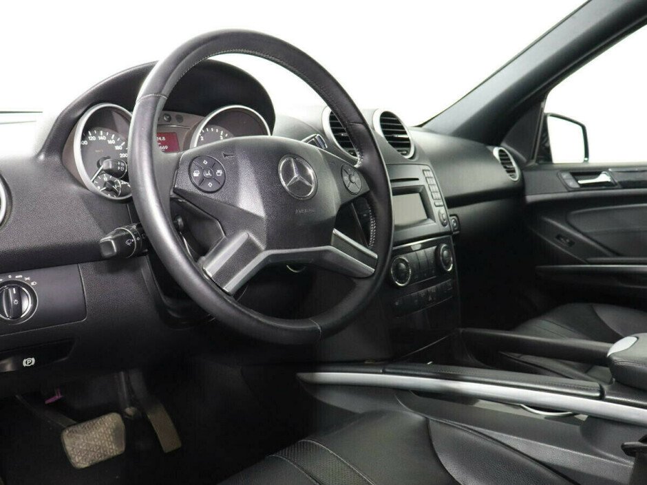 2009 Mercedes-Benz M-klass , Черный металлик - вид 5