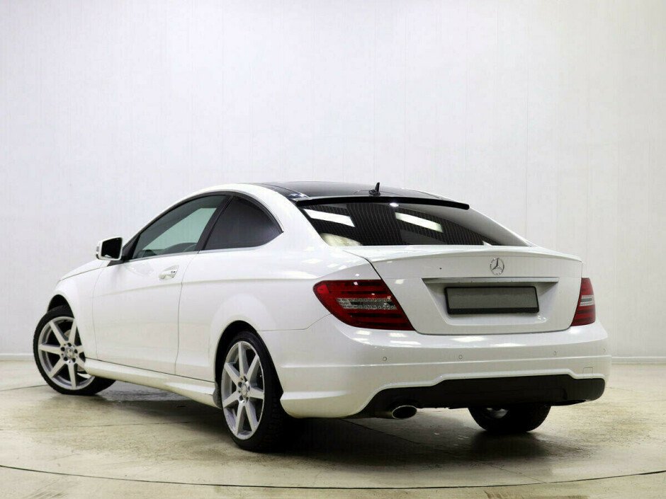 2013 Mercedes-Benz C-klass , Белый металлик - вид 3