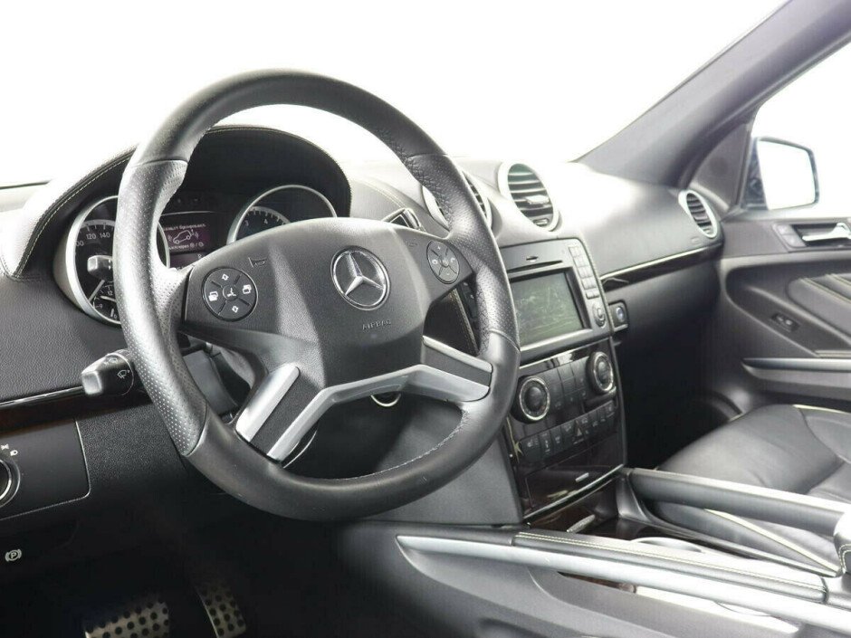 2010 Mercedes-Benz M-klass , Черный металлик - вид 8