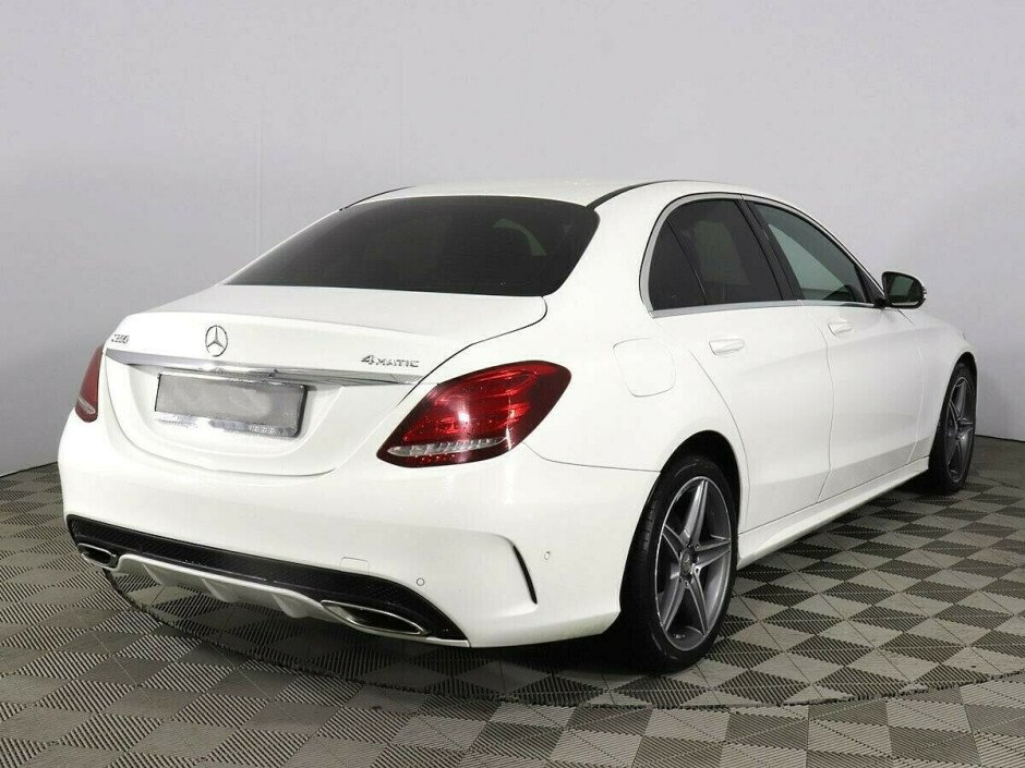 2015 Mercedes-Benz C-klass , Белый металлик - вид 3