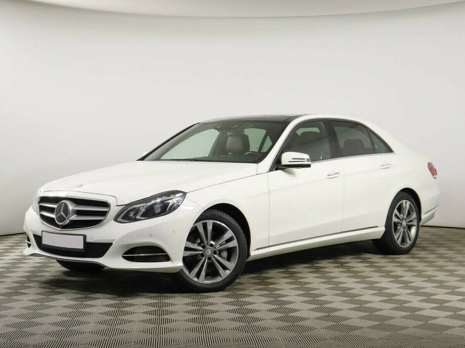 2014 Mercedes-Benz E-klass , Белый металлик - вид 1