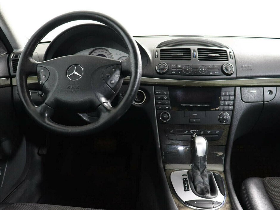 2006 Mercedes-Benz E-klass , Серебряный металлик - вид 5
