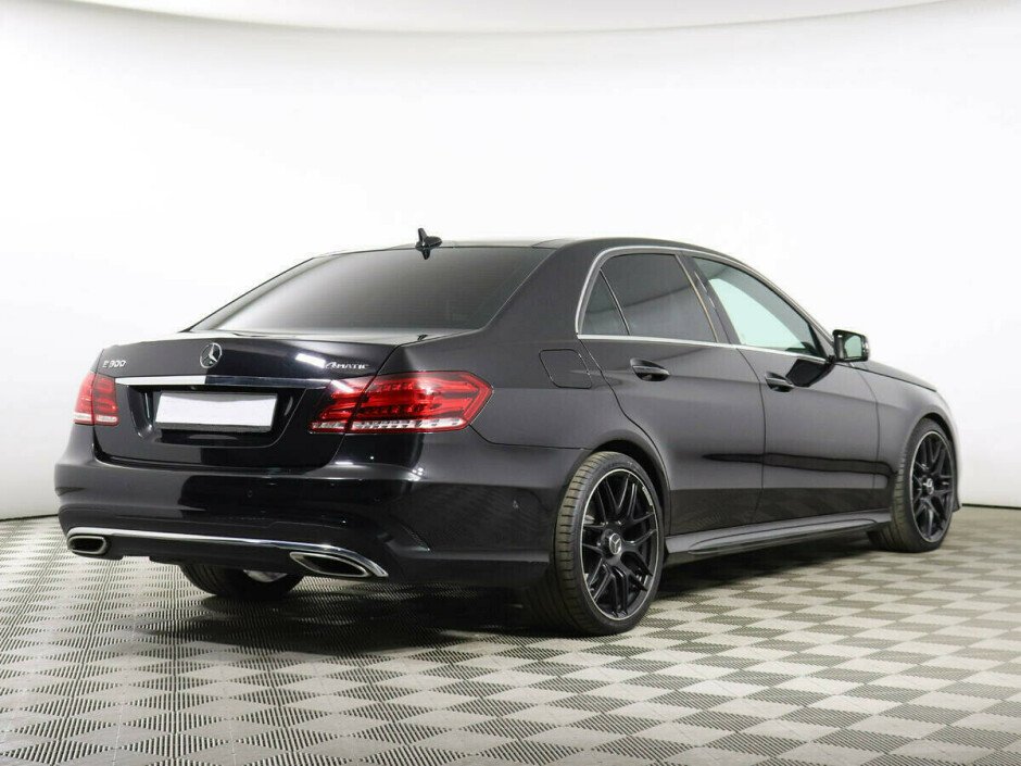 2014 Mercedes-Benz E-klass  №6398923, Черный металлик, 1247000 рублей - вид 3
