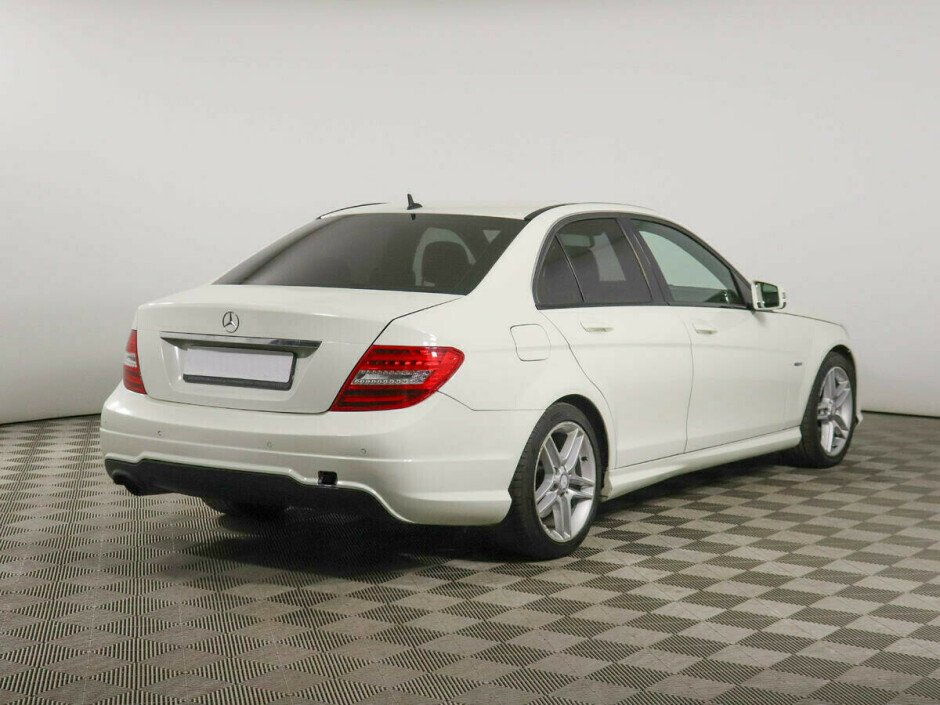 2012 Mercedes-Benz C-klass , Белый металлик - вид 4