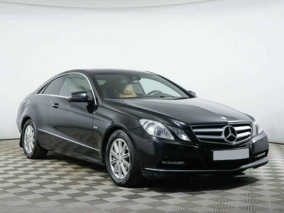 2009 Mercedes-Benz E-klass  №6398941, Черный металлик, 587000 рублей - вид 2