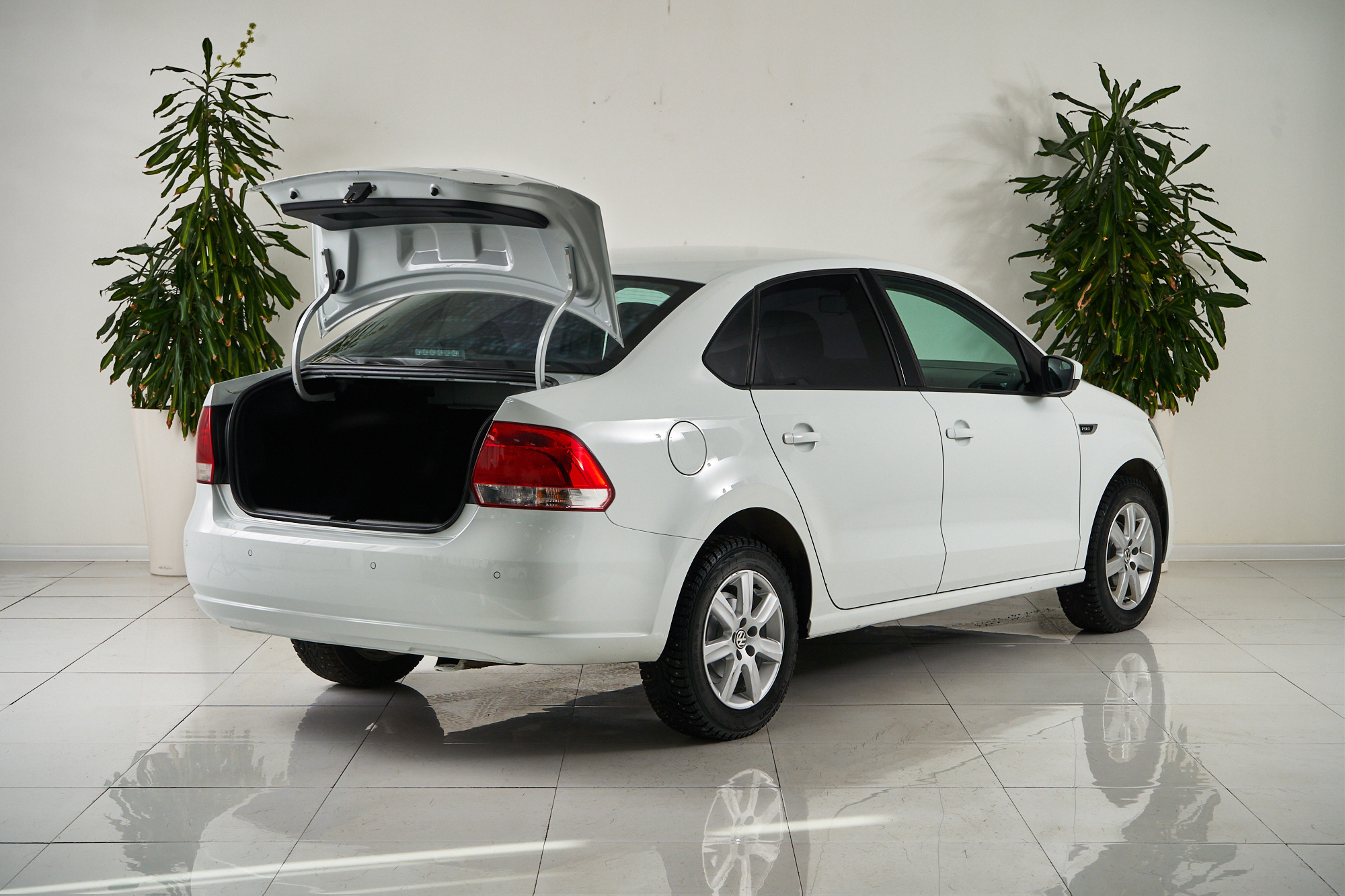 2014 Volkswagen Polo  №6406139, Белый, 599000 рублей - вид 6