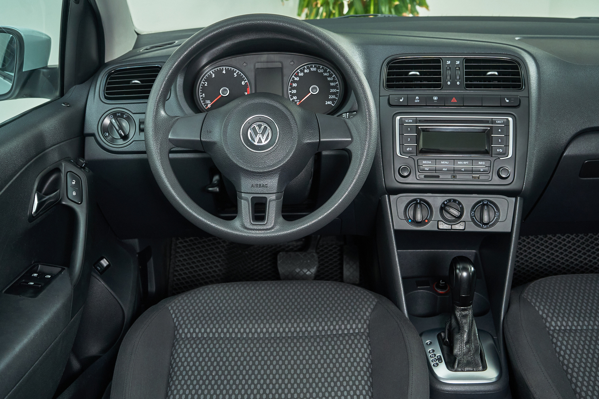 2014 Volkswagen Polo  №6406139, Белый, 599000 рублей - вид 9