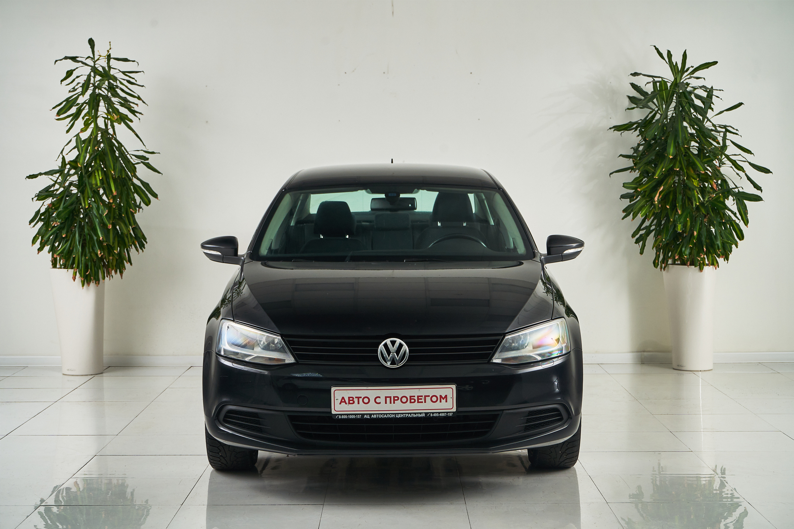 2012 Volkswagen Jetta , Черный - вид 2