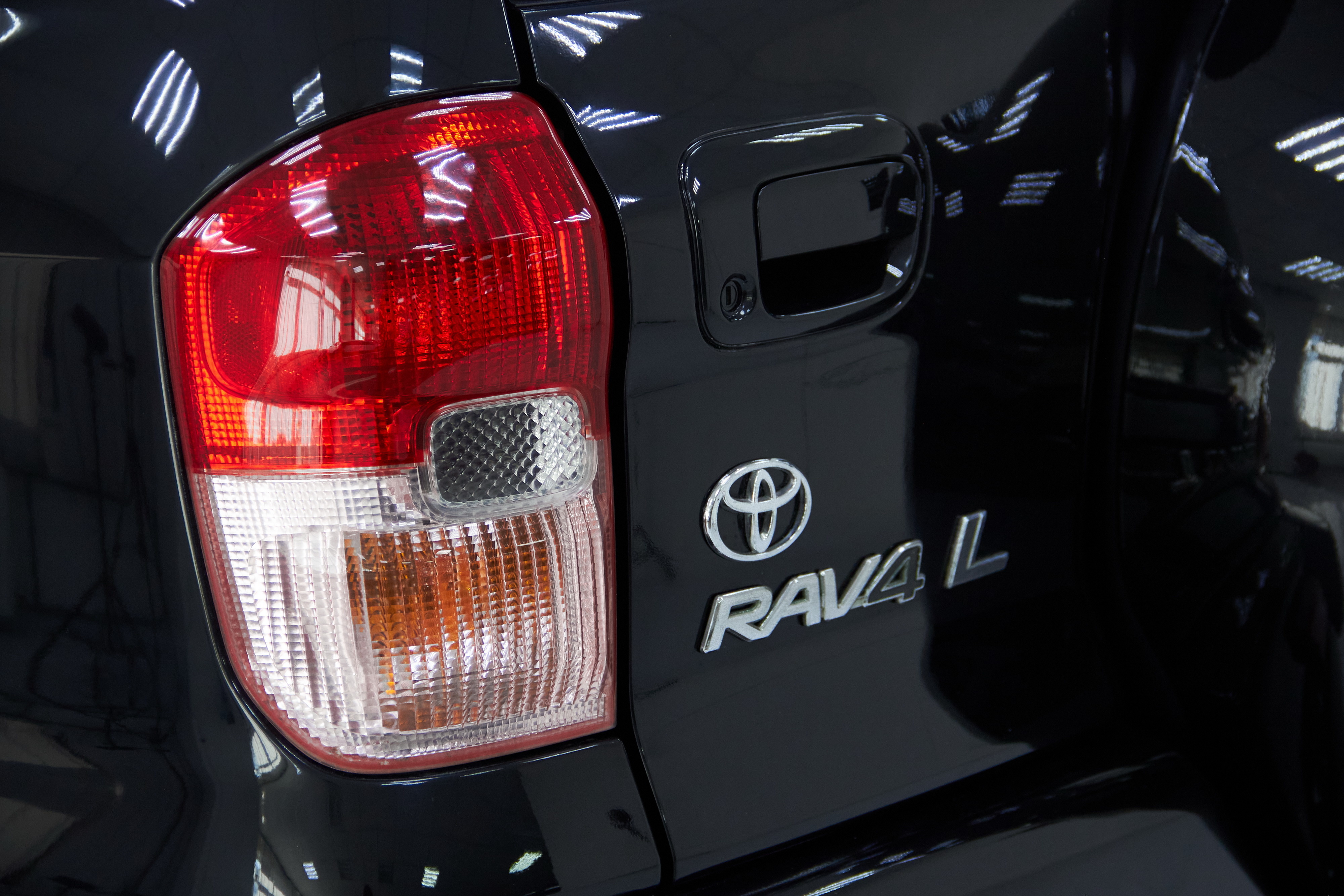 2002 Toyota Rav4 , Черный - вид 6