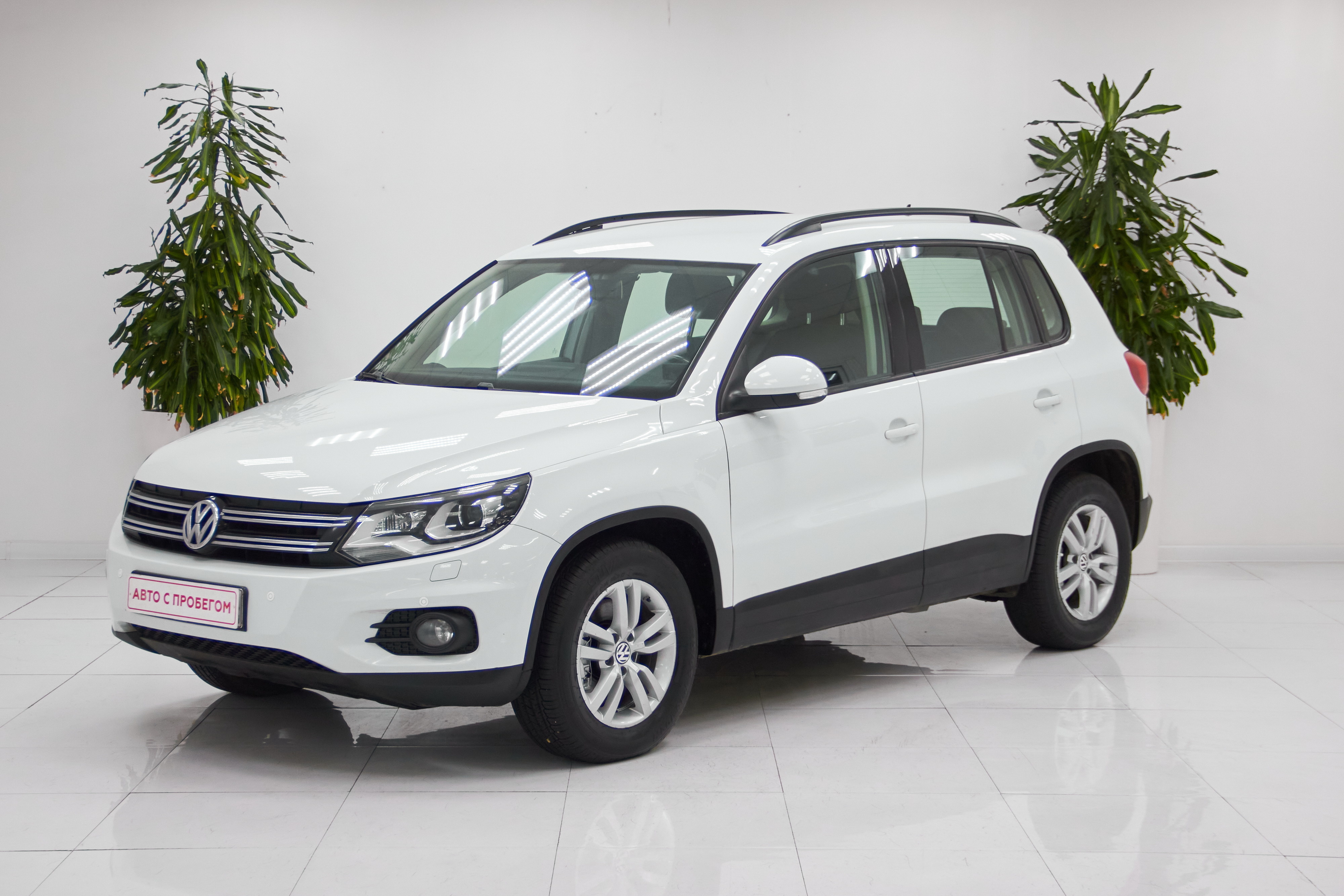 2014 Volkswagen Tiguan  №6644059, Белый, 1225000 рублей - вид 1