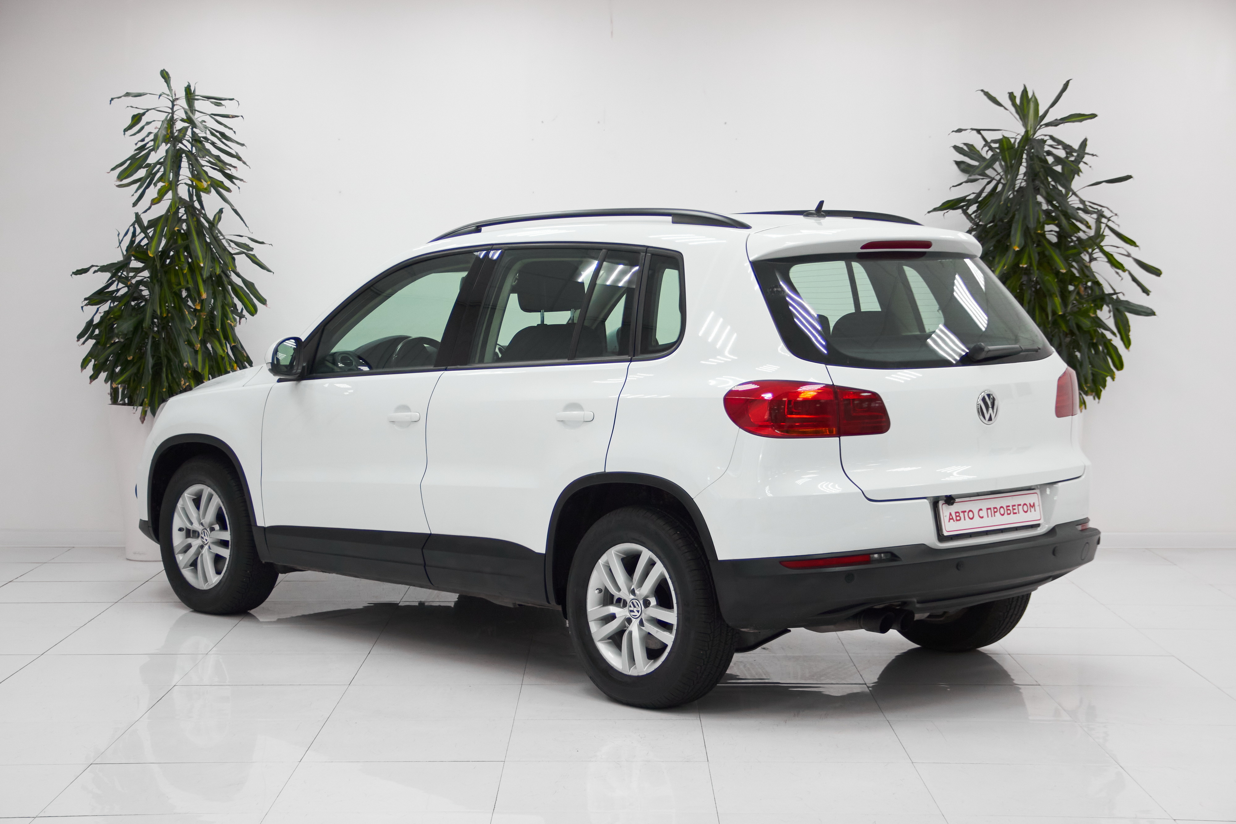 2014 Volkswagen Tiguan  №6644059, Белый, 1225000 рублей - вид 4