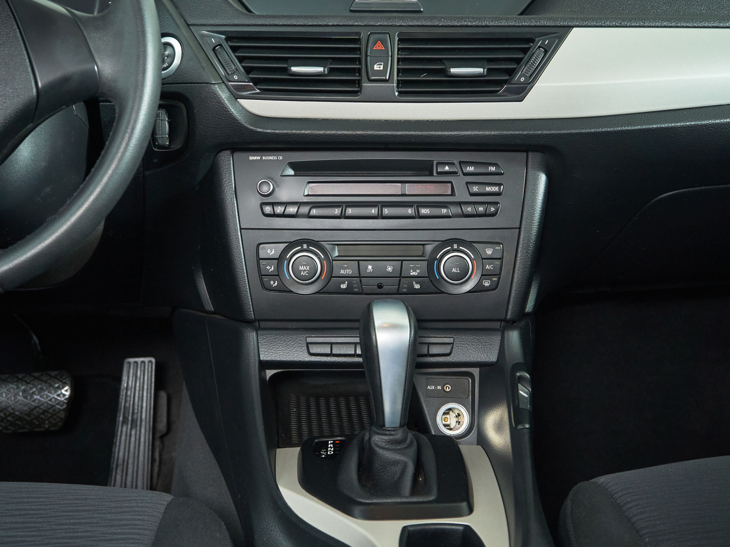 2013 BMW X1 , Черный - вид 9