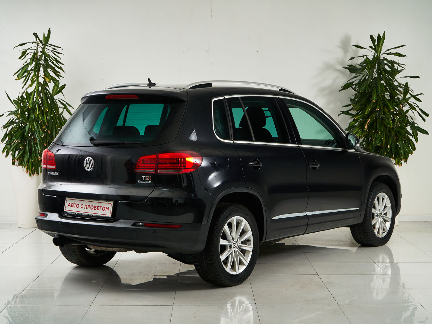 2014 Volkswagen Tiguan  №6748706, Черный, 945000 рублей - вид 4