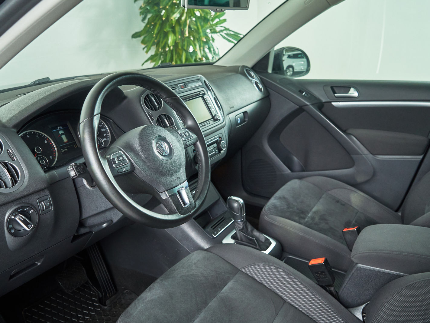 2014 Volkswagen Tiguan  №6748706, Черный, 945000 рублей - вид 11