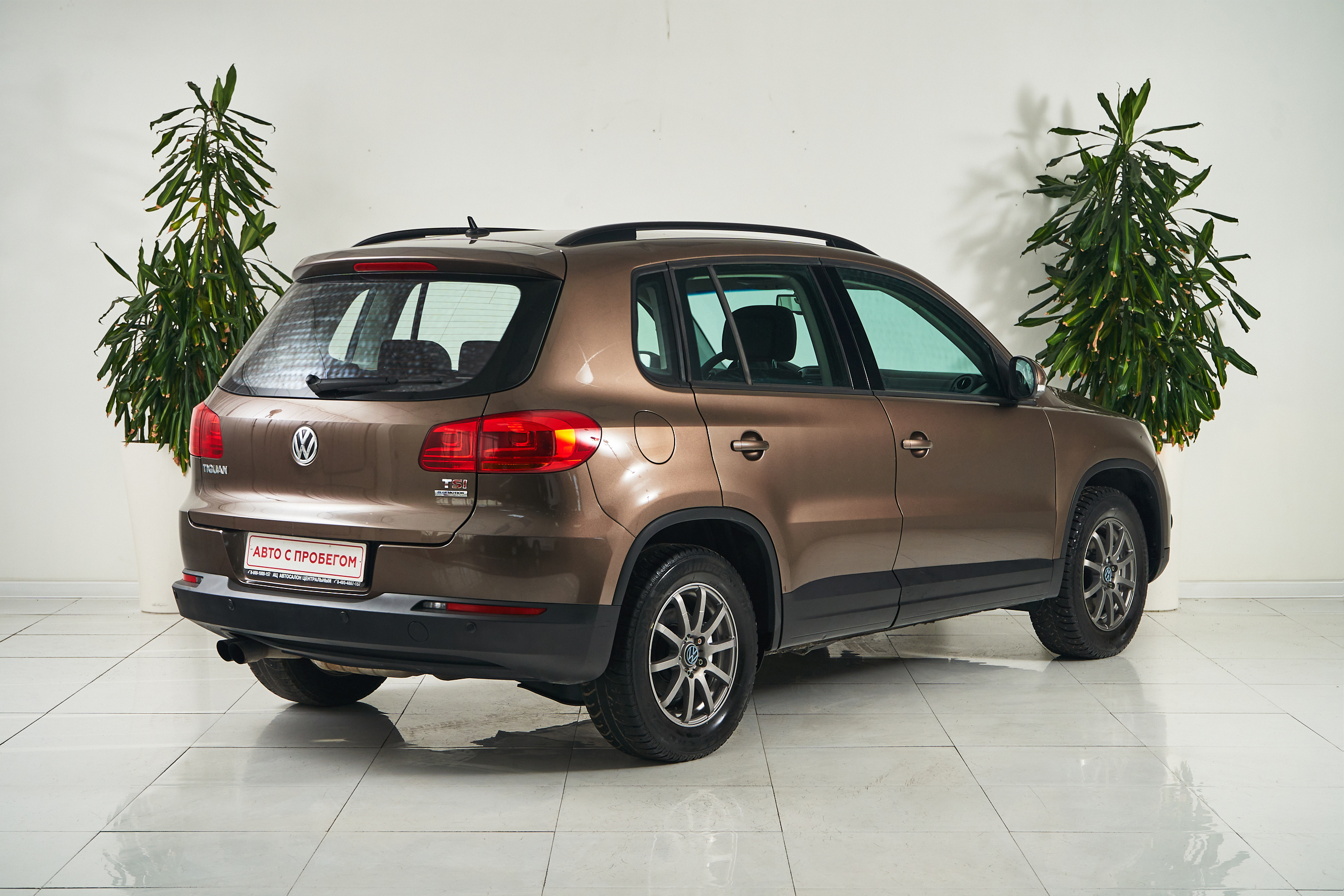 2014 Volkswagen Tiguan  №6788145, Коричневый, 949000 рублей - вид 4