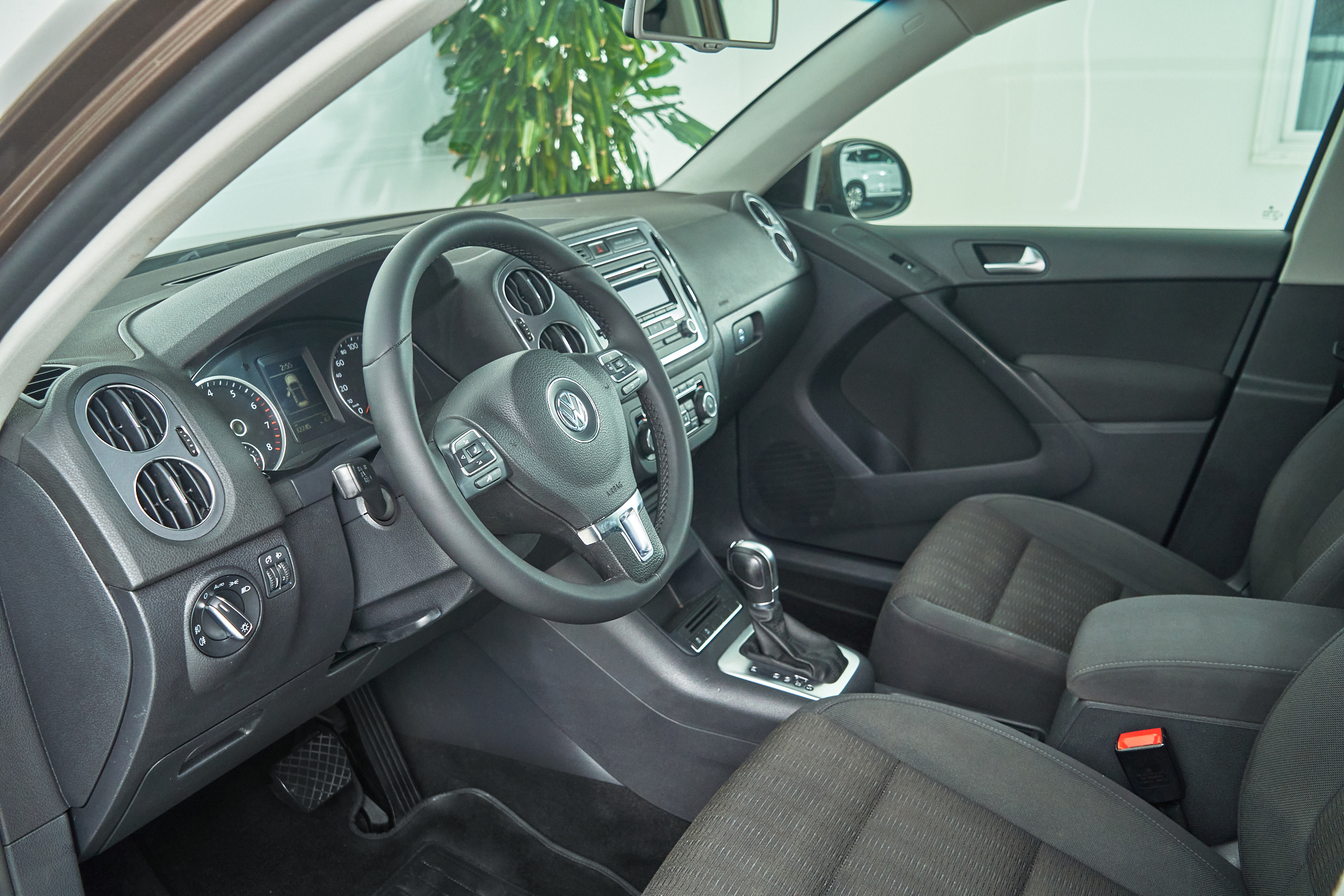 2014 Volkswagen Tiguan  №6788145, Коричневый, 949000 рублей - вид 9