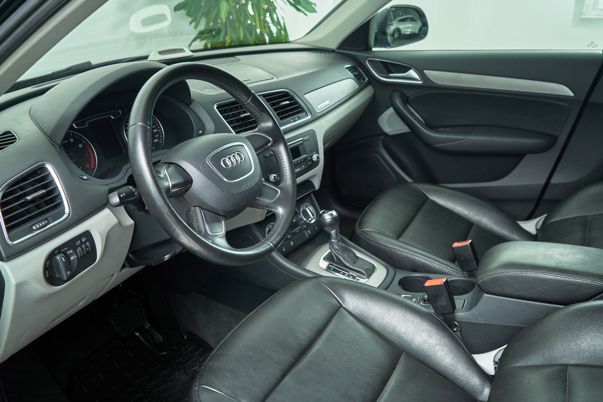 2012 Audi Q3  №6817588, Черный, 1129000 рублей - вид 10