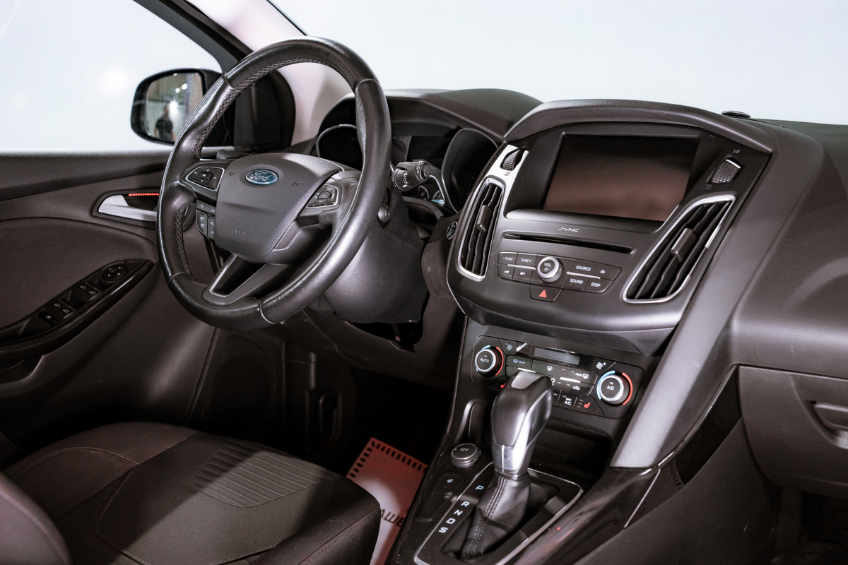 2016 Ford Focus III Рестайлинг, Черный - вид 5